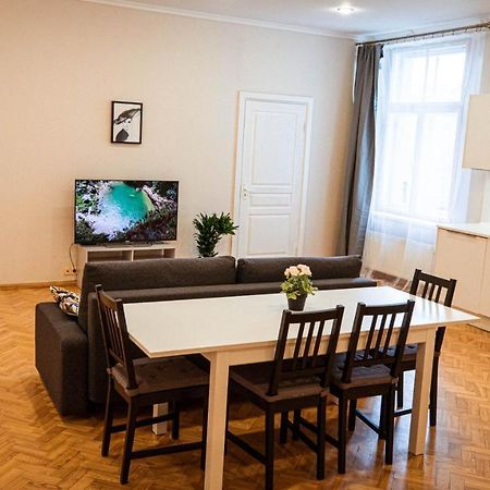 Holberg Apartment Riga Exterior foto