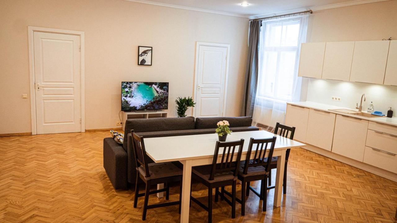Holberg Apartment Riga Exterior foto